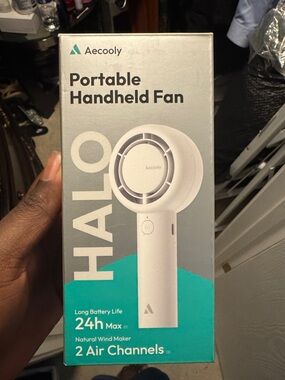 Aecooly HALO Portable Handheld Fan - White & Teal Accent